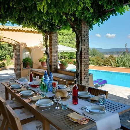 Sleeps 9 Pool Air Con Wifi * Vátos